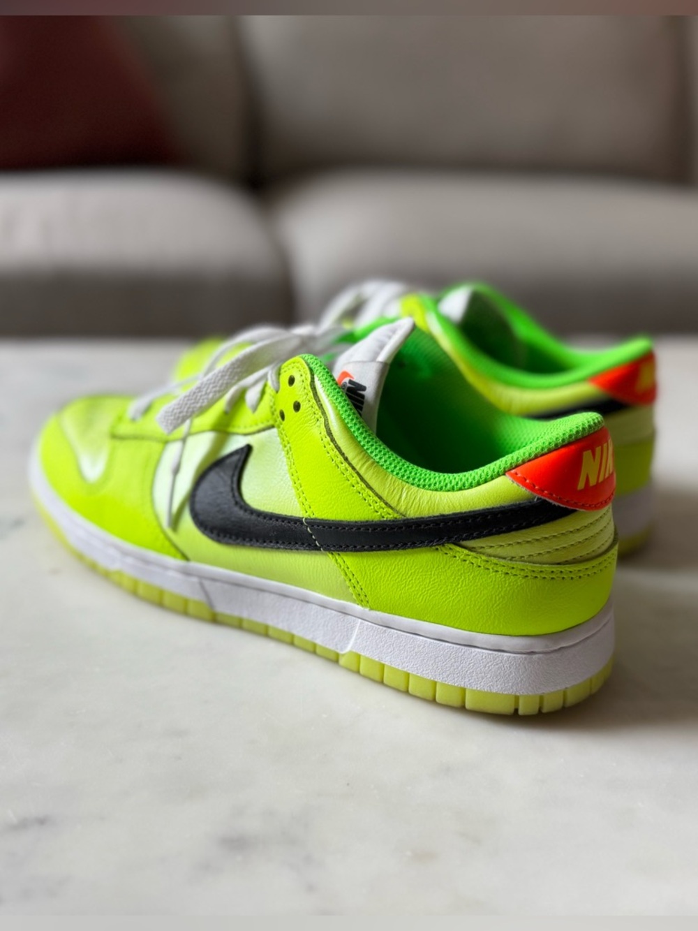 Nike Dunk Low SE Volt